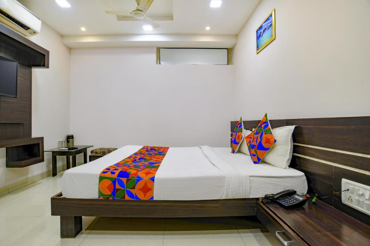 Fabhotel Grand Raj Indore Buitenkant foto