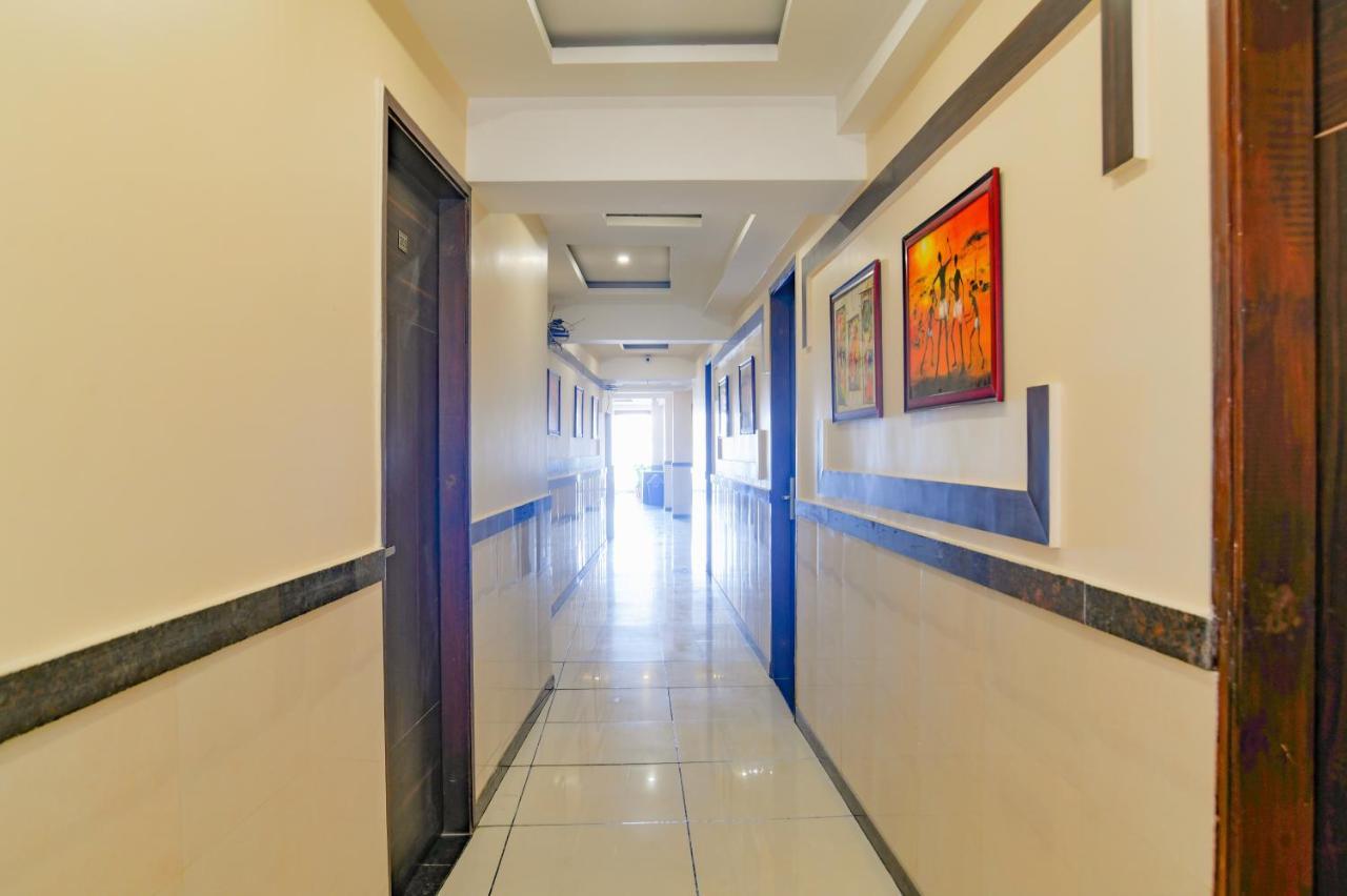 Fabhotel Grand Raj Indore Buitenkant foto