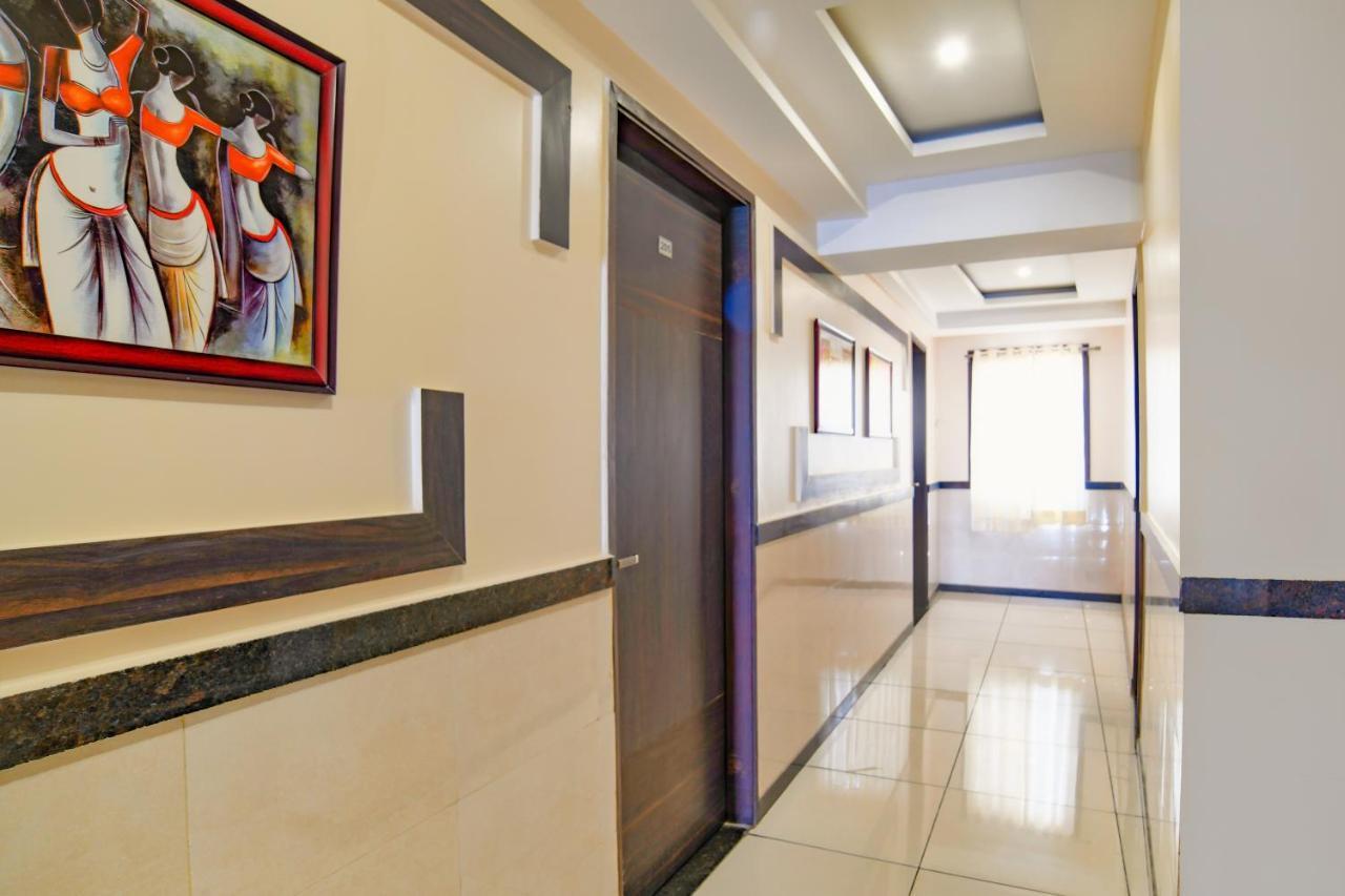 Fabhotel Grand Raj Indore Buitenkant foto